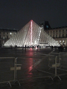 art carrousel du Louvre Paris